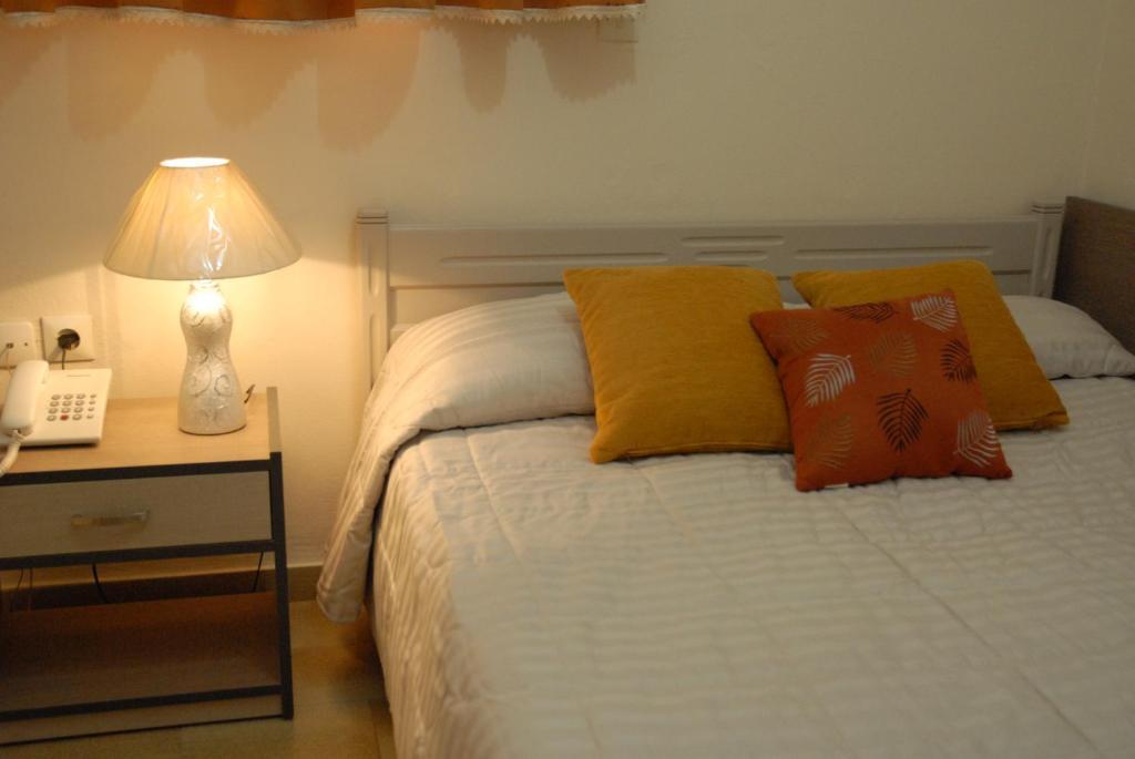 Takis Hotel Apartments イアリソス 部屋 写真