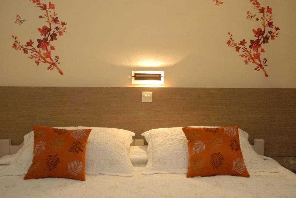 Takis Hotel Apartments イアリソス 部屋 写真