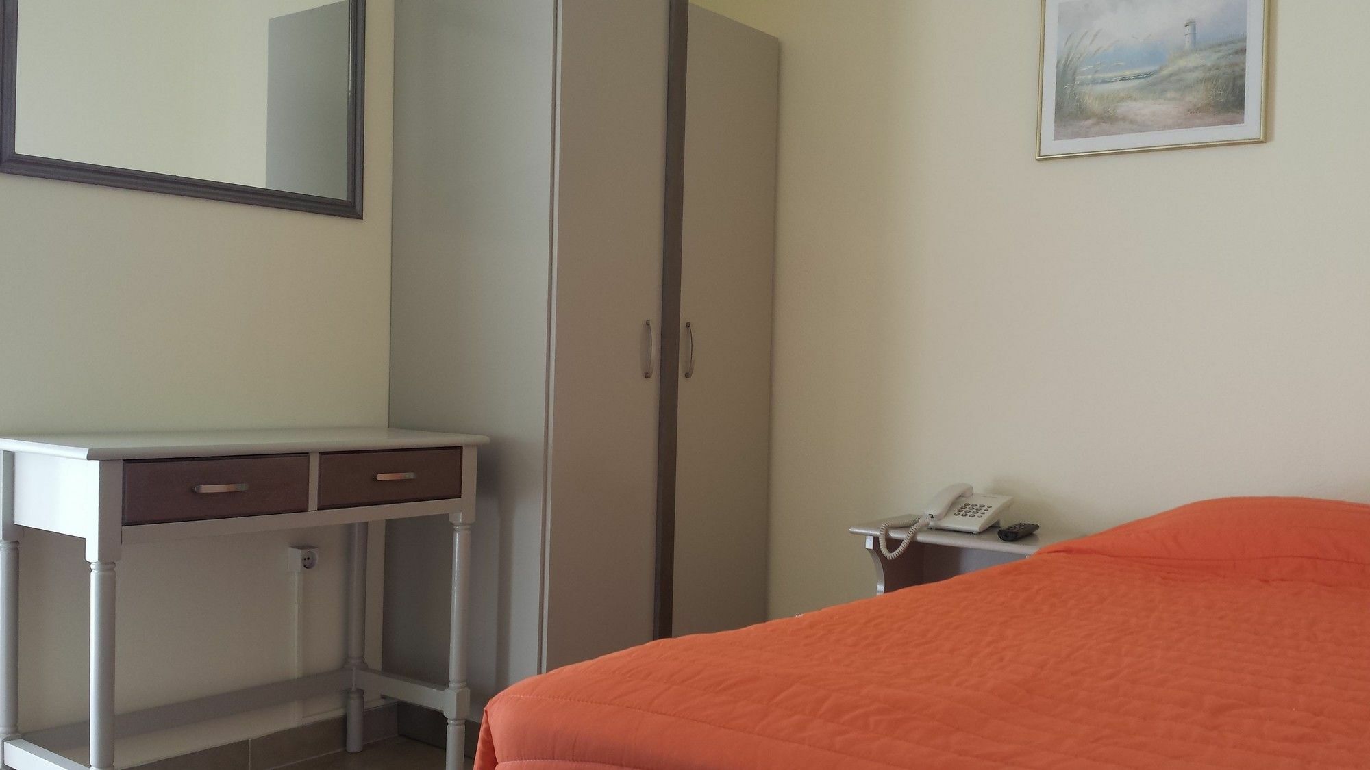 Takis Hotel Apartments イアリソス エクステリア 写真