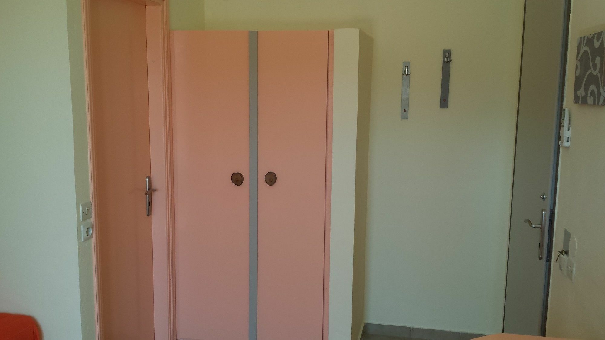Takis Hotel Apartments イアリソス エクステリア 写真